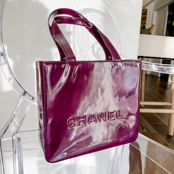 Authentic CHANEL Eggplant Purple Patent Gorgeous Tote Bag - Picture 2 of 10